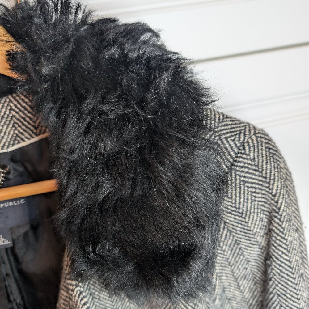 BR Herringbone Wool Italian Shearling Collar Coat XL Y2K Heritage Old Money EUC - Picture 4 of 17